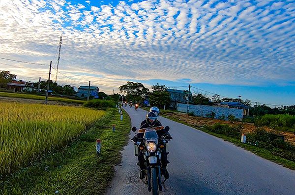 Voyagemotovietnam/Vietnamexploration Voyagemotovietnam/Vietnamexploration